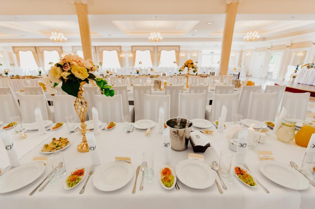 Hotel Korczowa Mlyny  Εξωτερικό φωτογραφία